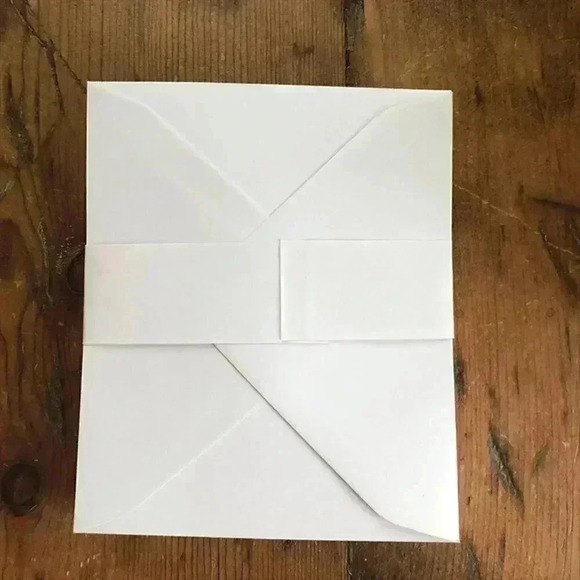 30 - 4.25" x 5.25" White Gift Card Envelopes NEW - Picture 2 of 2
